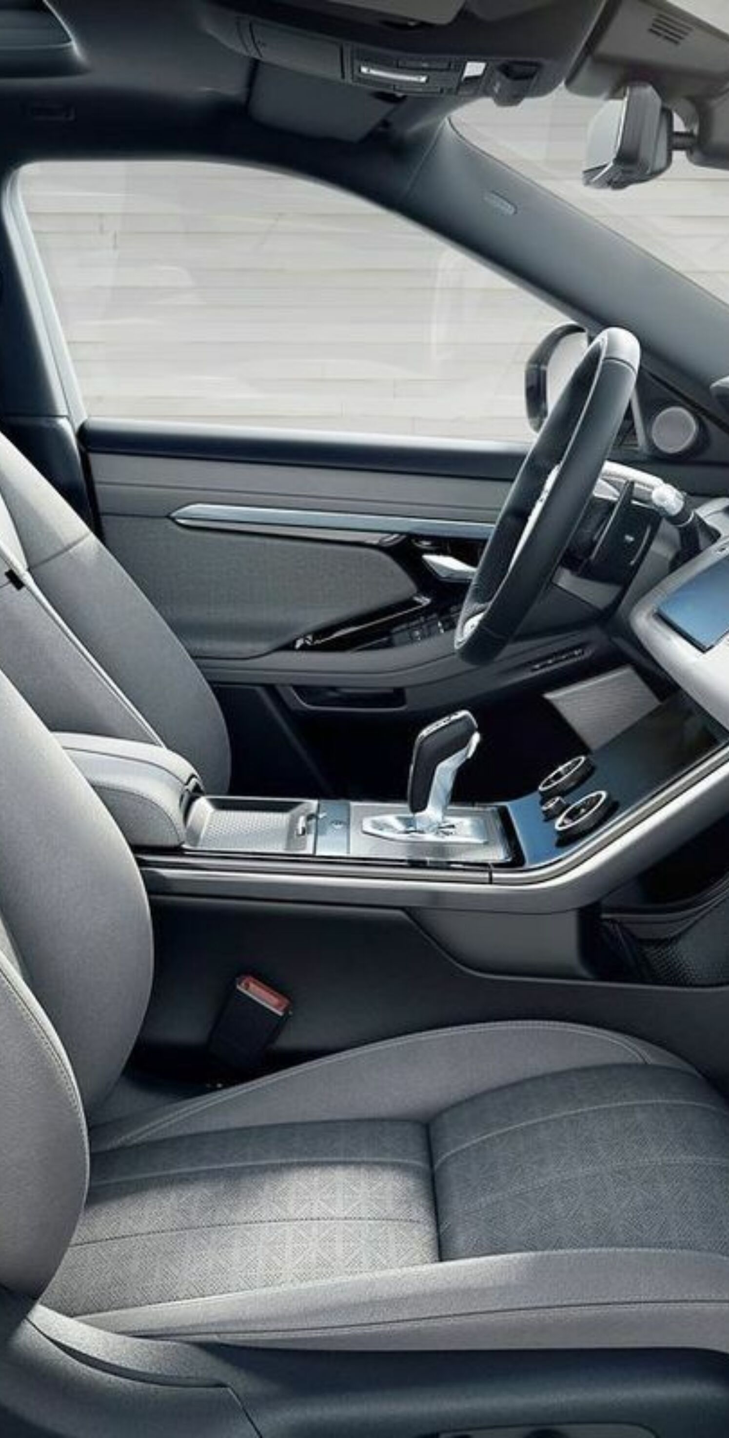 https://autofilter.sk/assets/files/images/evoque/gallery/Range-rover-evoque-2019-12-galeria.jpg - obrazok