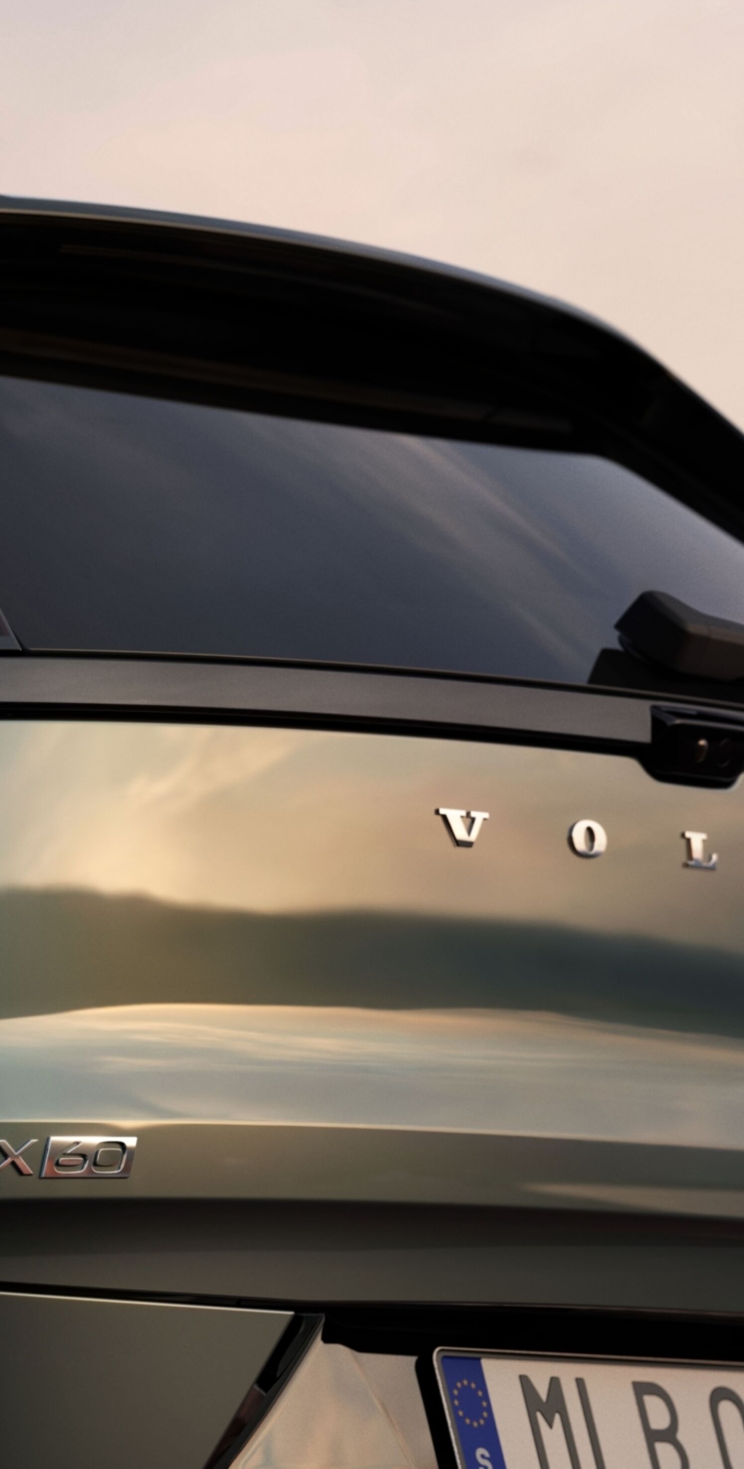https://autofilter.sk/assets/files/images/ex60/gallery/Volvo_EX603.jpg - obrazok