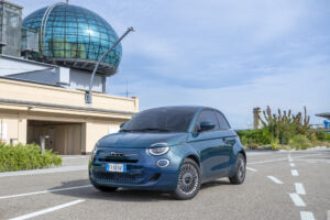 Fiat 500 Hybrid (HB): návrat spaľovacieho motora do ikonickej päťstovky