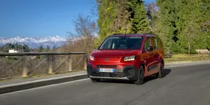 Fiat Qubo L: rodinné MPV, ktoré stavia na priestore, variabilite a nafte obrazok