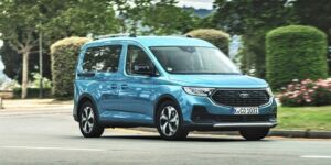 Ford Tourneo Connect – praktické rodinné MPV s veľkým vnútorným priestorom obrazok