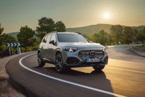 Nová trieda Mercedes-Benz GLB: elektrický univerzál pre rodiny aj každodenné jazdenie