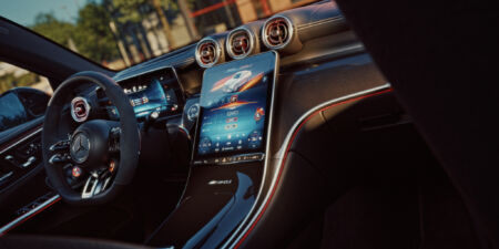 Mercedes-AMG GLC 53 4MATIC+: šesťvalcové SUV, ktoré jazdí ako športové auto obrazok