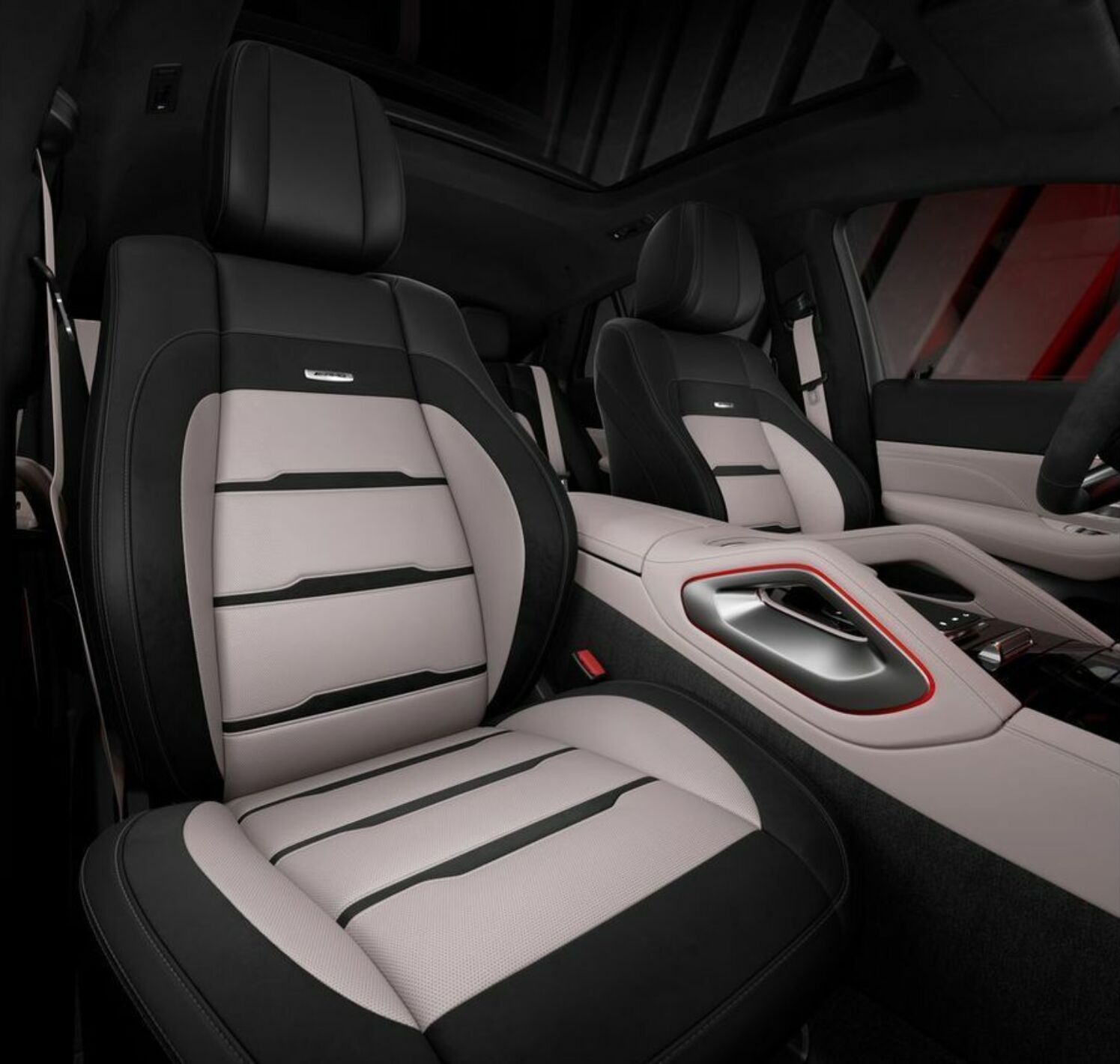 https://autofilter.sk/assets/files/images/gle-amg-kupe/gallery/Mercedes-amg-gle-53-kupe-2-galeria_2025-04-10-211228_dnhf.jpg - obrazok