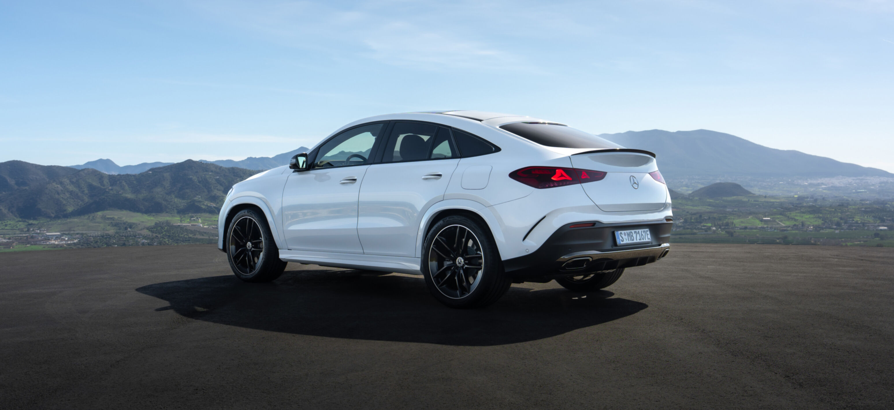 https://autofilter.sk/assets/files/images/gle-phev-kupe/gallery/26C0071_008.jpg - obrazok