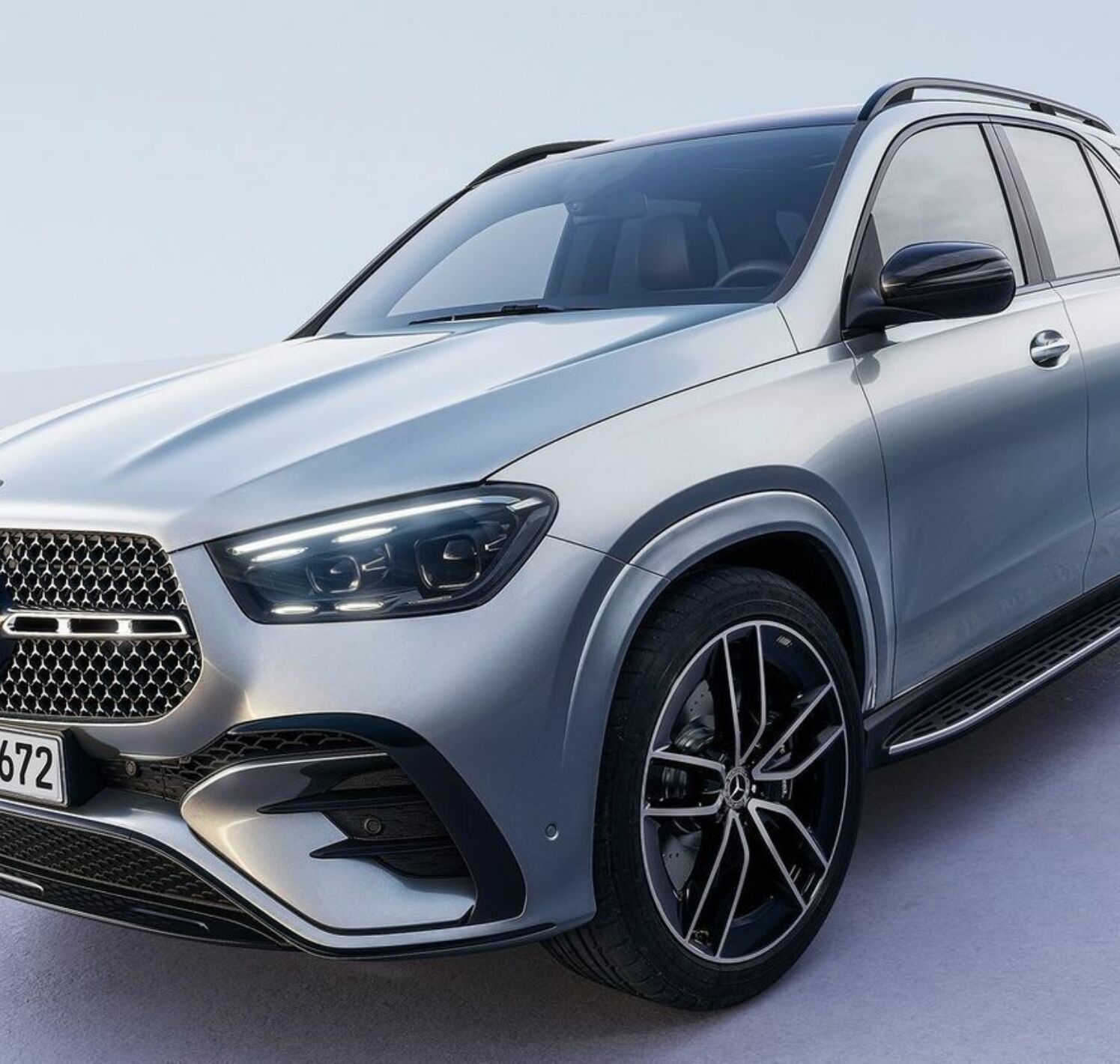 https://autofilter.sk/assets/files/images/gle-phev/gallery/Mercedes-benz-gle-suv-galeria_2025-04-10-211207_gjyr.jpg - obrazok