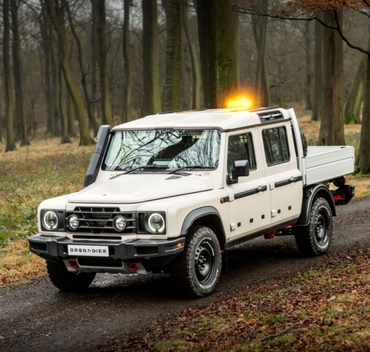 https://autofilter.sk/assets/files/images/grenadier-quartermaster/gallery/INEOS-Grenadier-Quartermaster-Chassis-Cab-1.jpg - obrazok