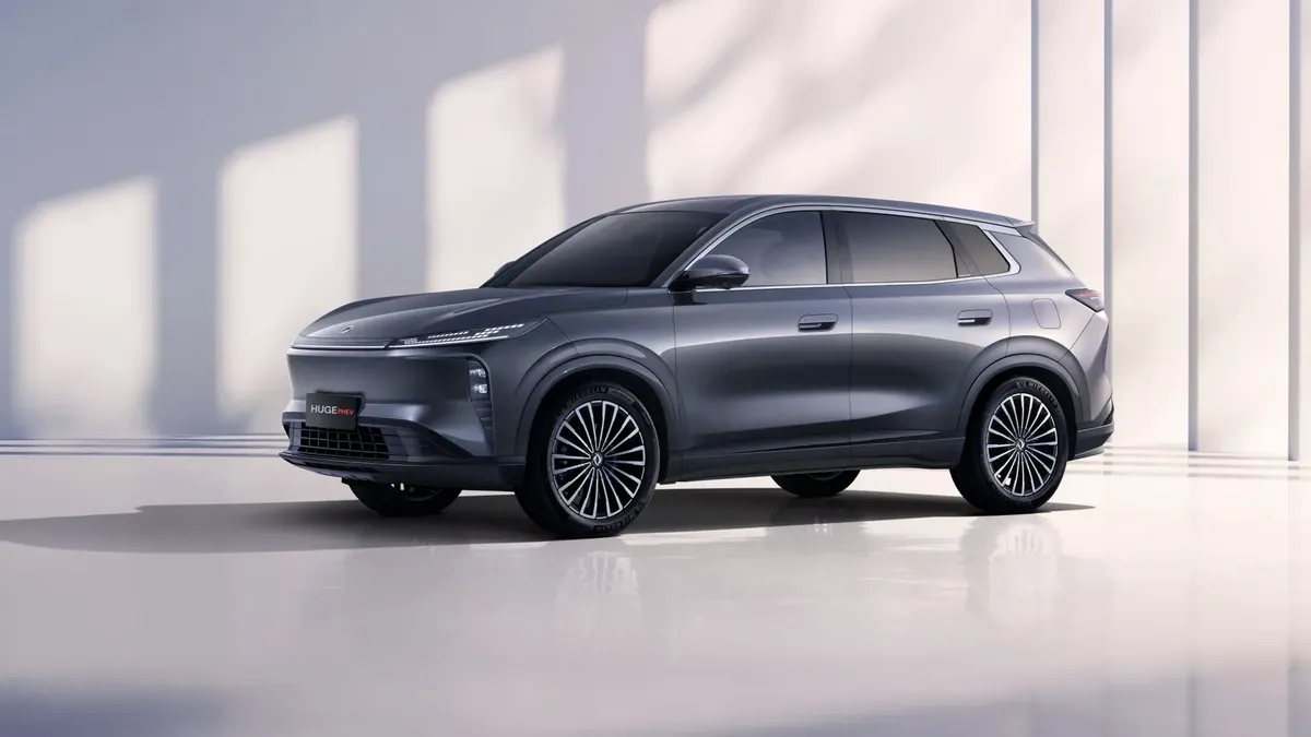 Model - Huge PHEV