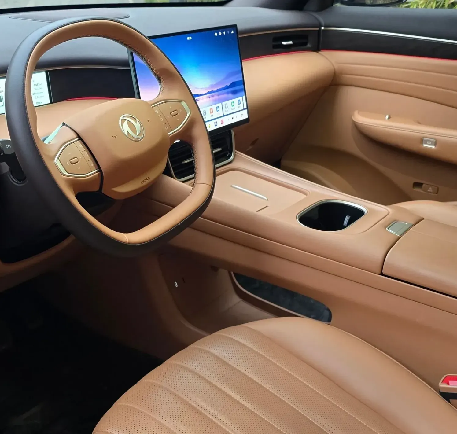 https://autofilter.sk/assets/files/images/huge-phev/gallery/7-scaled.webp - obrazok