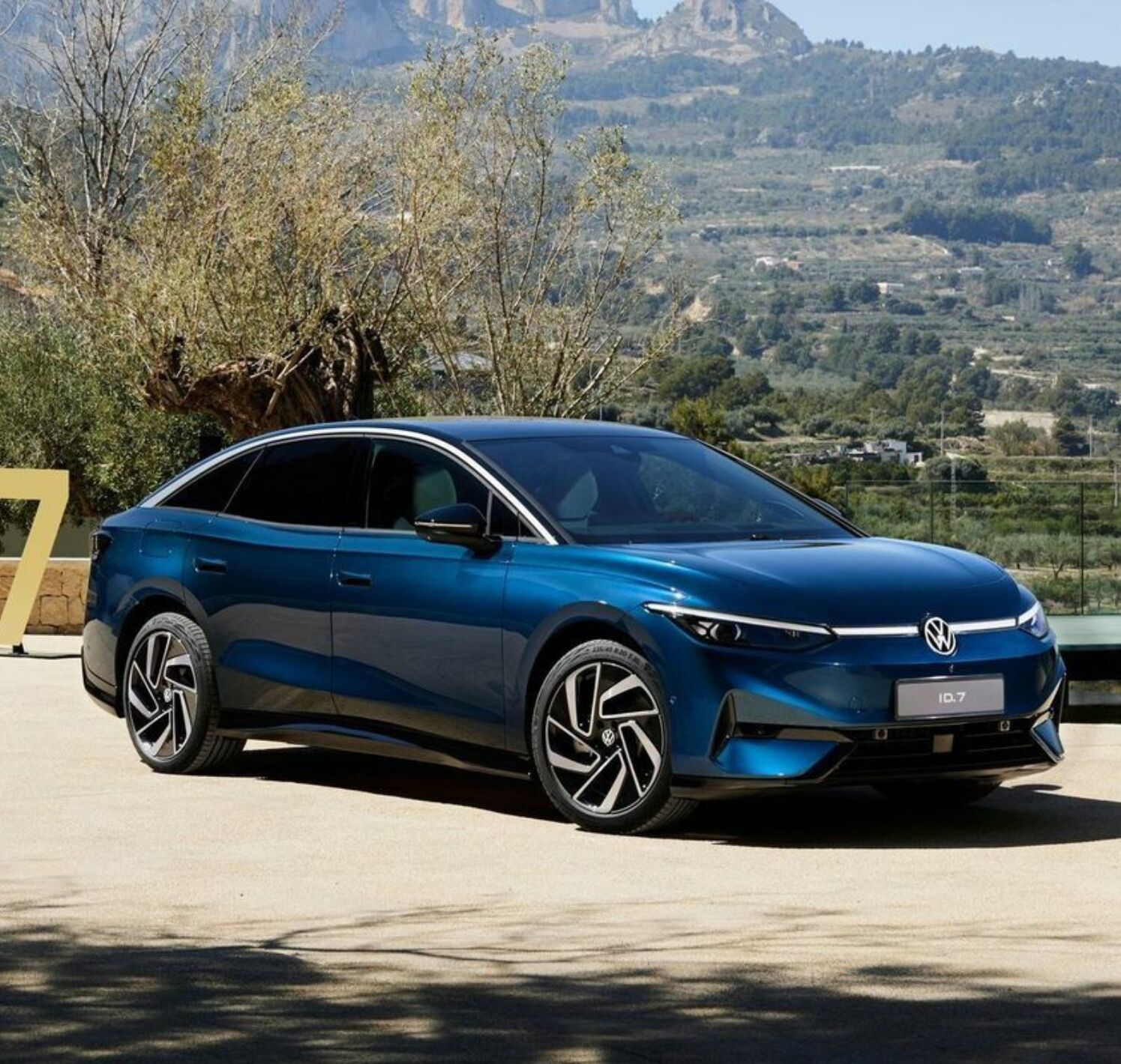 https://autofilter.sk/assets/files/images/id7/gallery/Volkswagen-id-7-2023-25-galeria_2025-04-10-195902_qift.jpg - obrazok