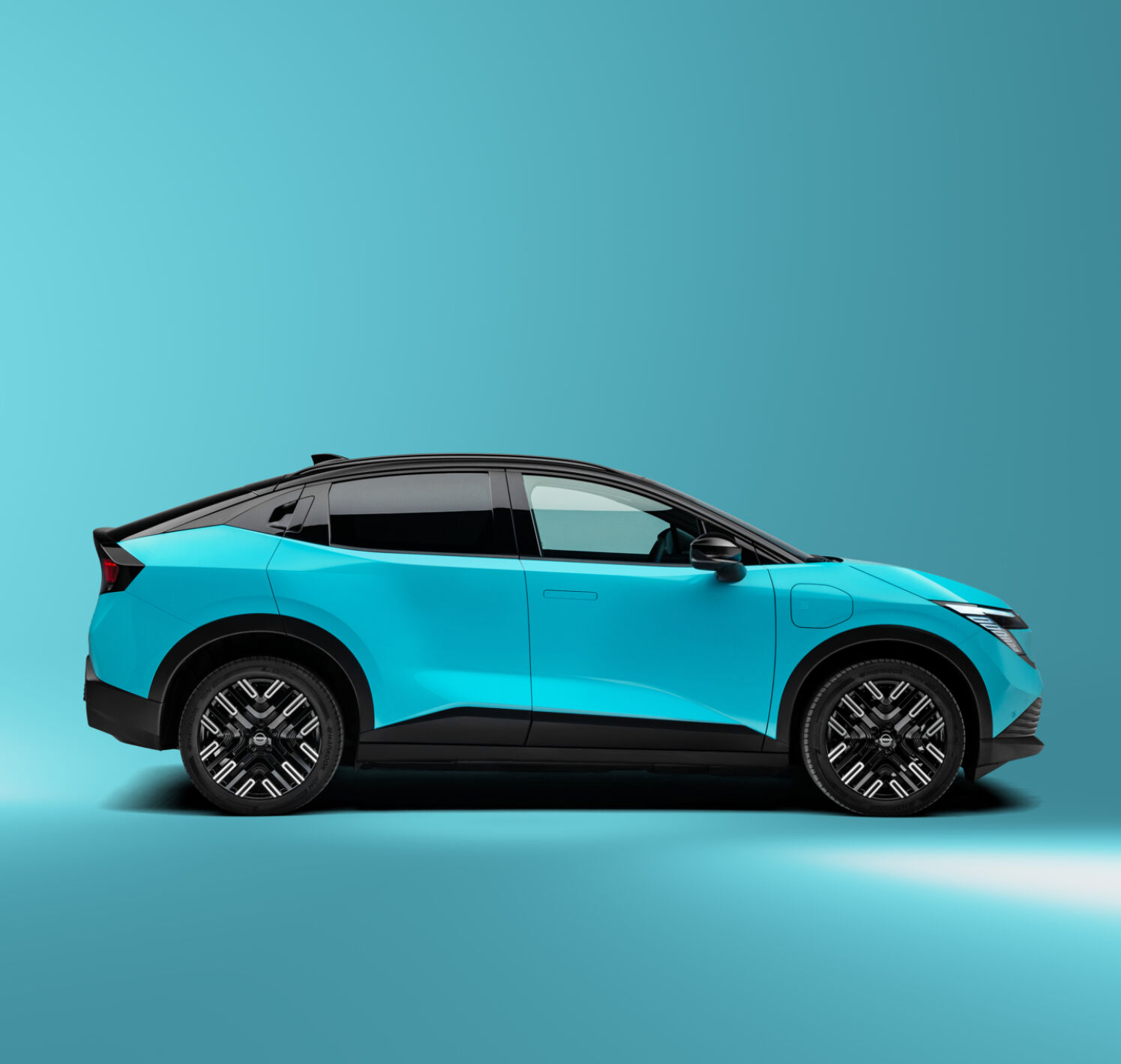 https://autofilter.sk/assets/files/images/leaf/gallery/NISSAN_LEAF_PROFILE_hi.jpg - obrazok