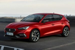 SEAT Leon je vyvážený kompakt, pri ktorom rozhoduje manuál alebo DSG