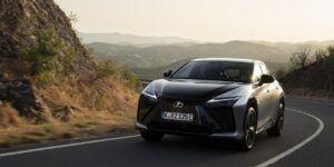 Lexus RZ - výrazne dlhší dojazd, vyšší výkon a nové technológie obrazok