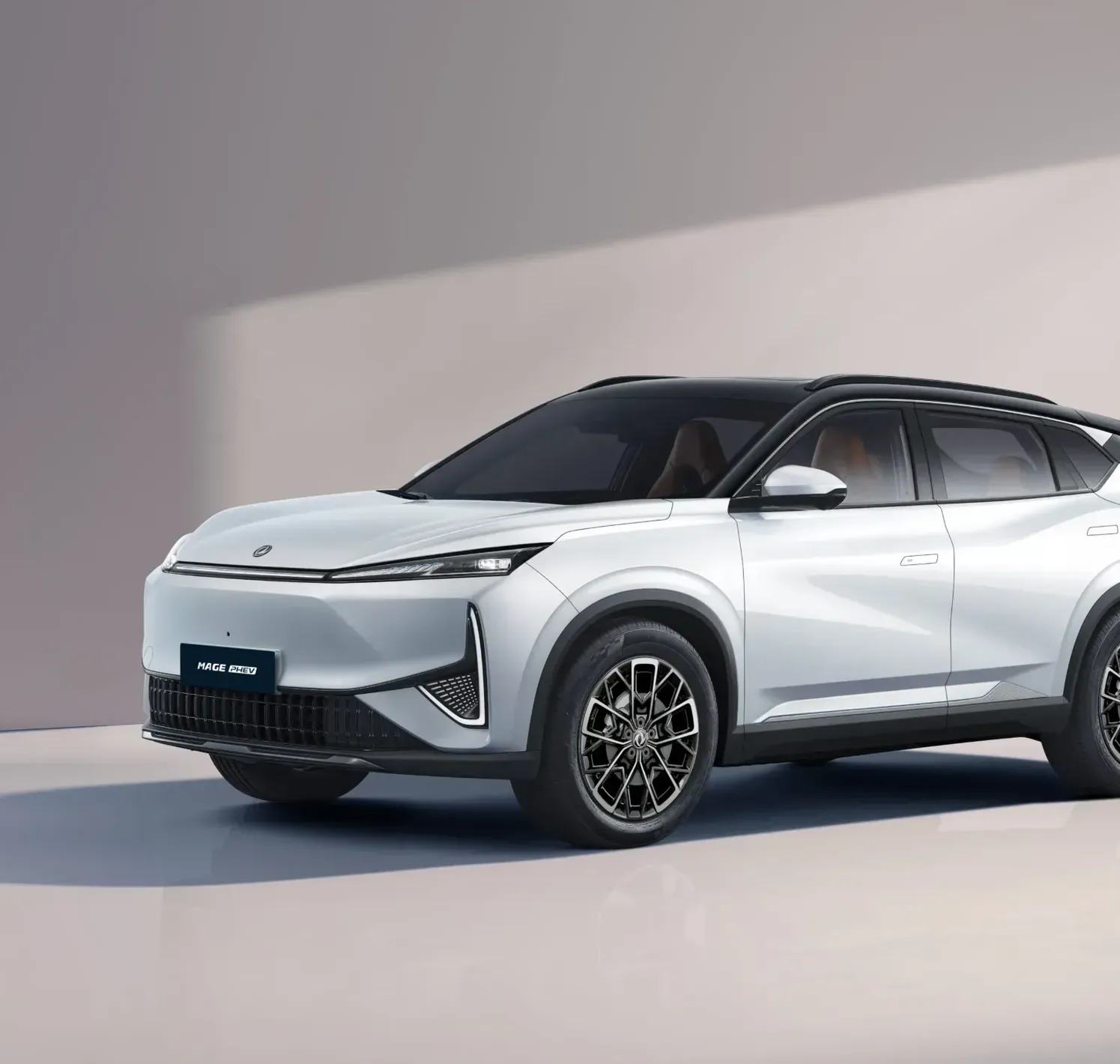 https://autofilter.sk/assets/files/images/mage-2/gallery/MAGE-PHEV_white-scaled.webp - obrazok