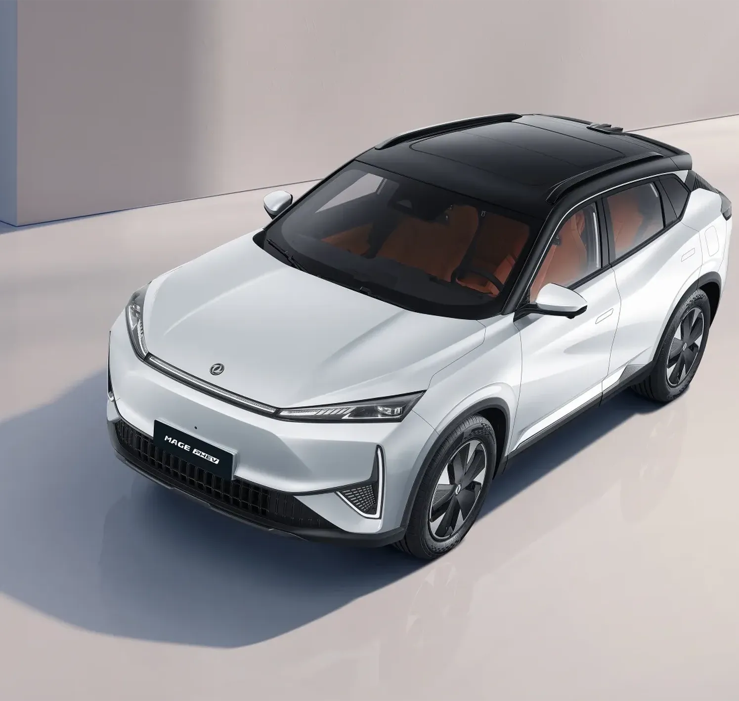 https://autofilter.sk/assets/files/images/mage-2/gallery/dongfeng_mage_phev_front_03.webp - obrazok