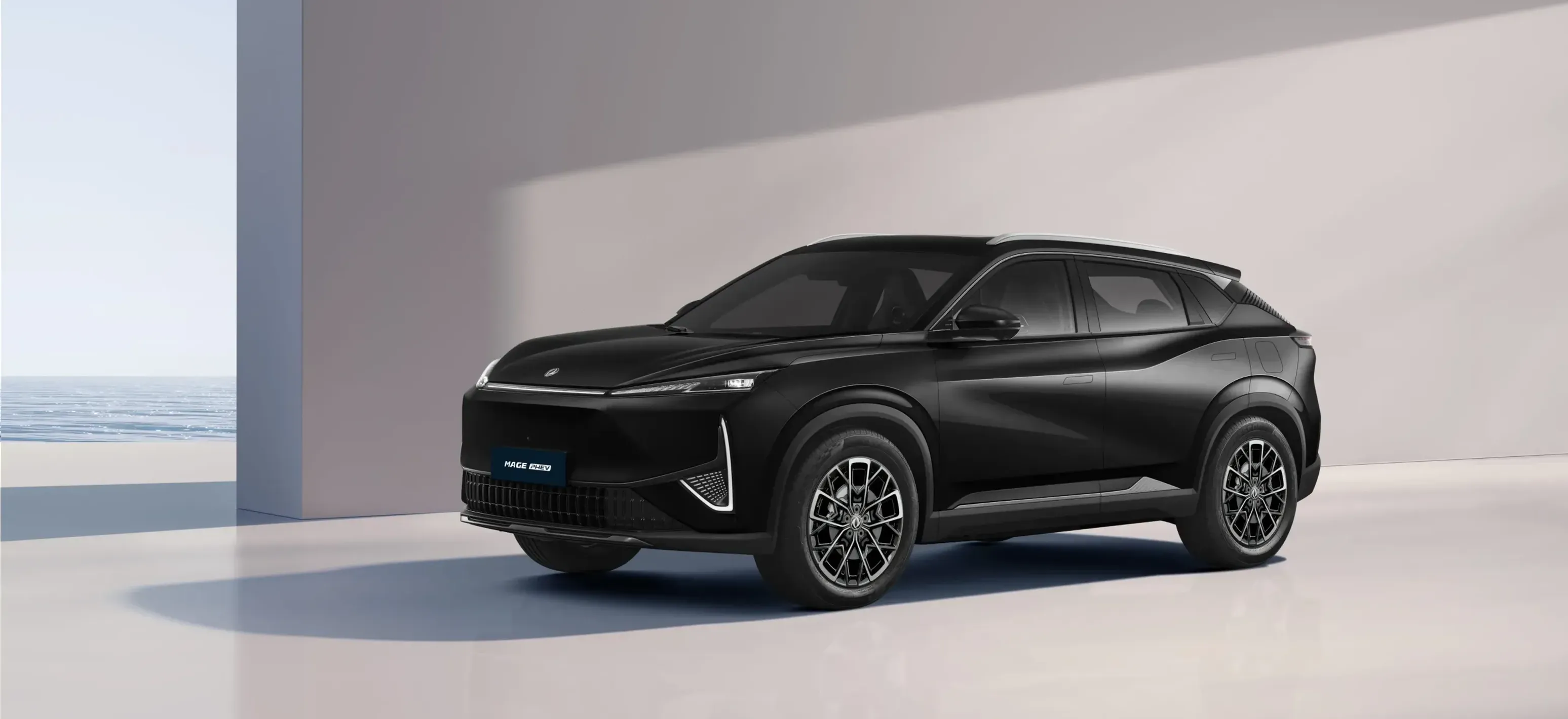 https://autofilter.sk/assets/files/images/mage-2/gallery/MAGE-PHEV_black-scaled.webp - obrazok