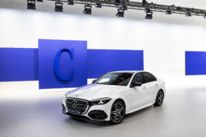 Mercedes-Benz Trieda C Sedan – výrazne modernizovaná klasika s novými motormi a technológiami