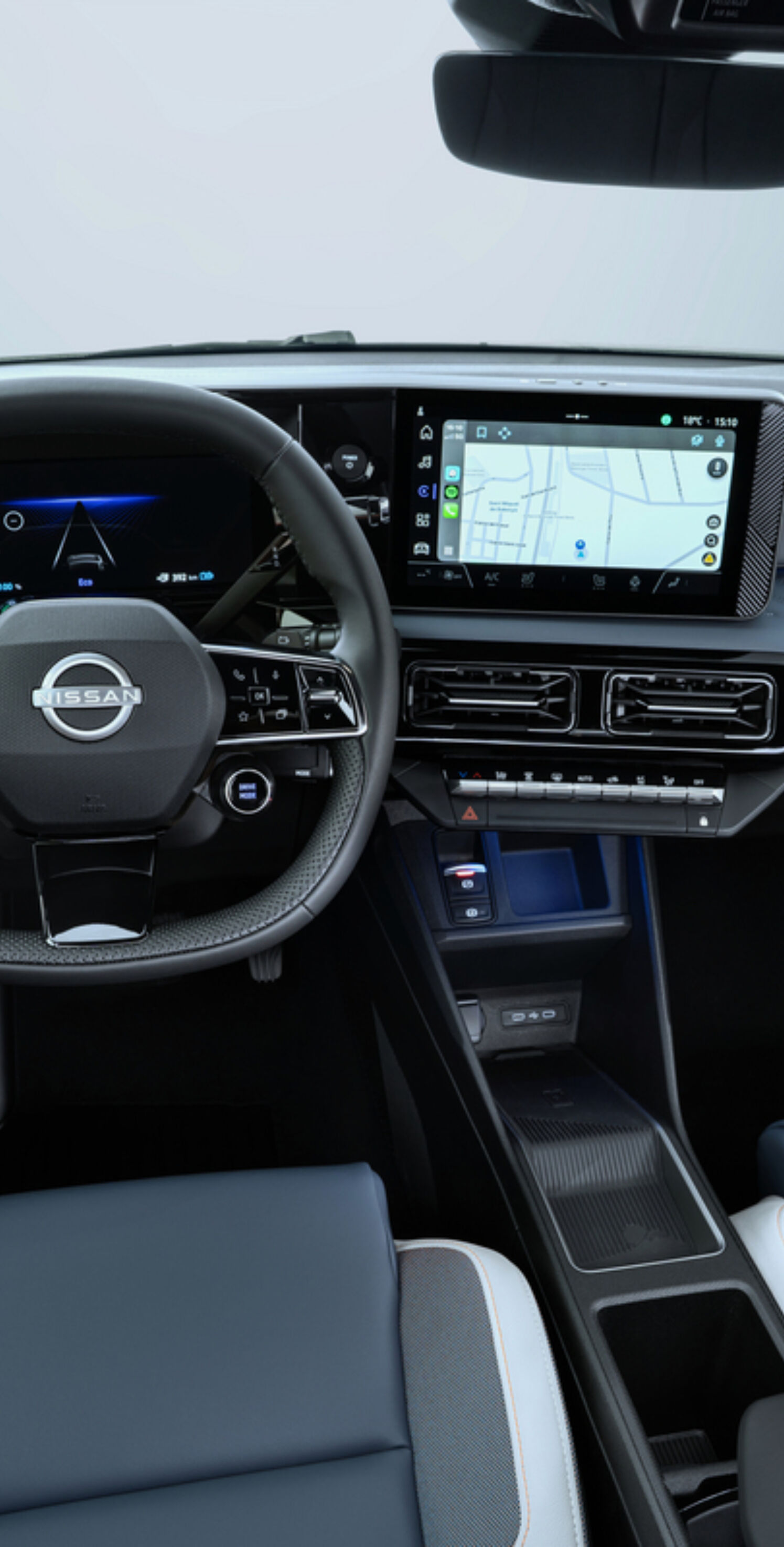 https://autofilter.sk/assets/files/images/micra/gallery/full-dashboard-view-of-cockpit-from-driver-POV-showing-steering-wheel.-driver-focused-infotainment-front-seats-and-blue-ambient-lights-below-the-dashboard.-Google-maps-navigation-on-screen.jpg - obrazok