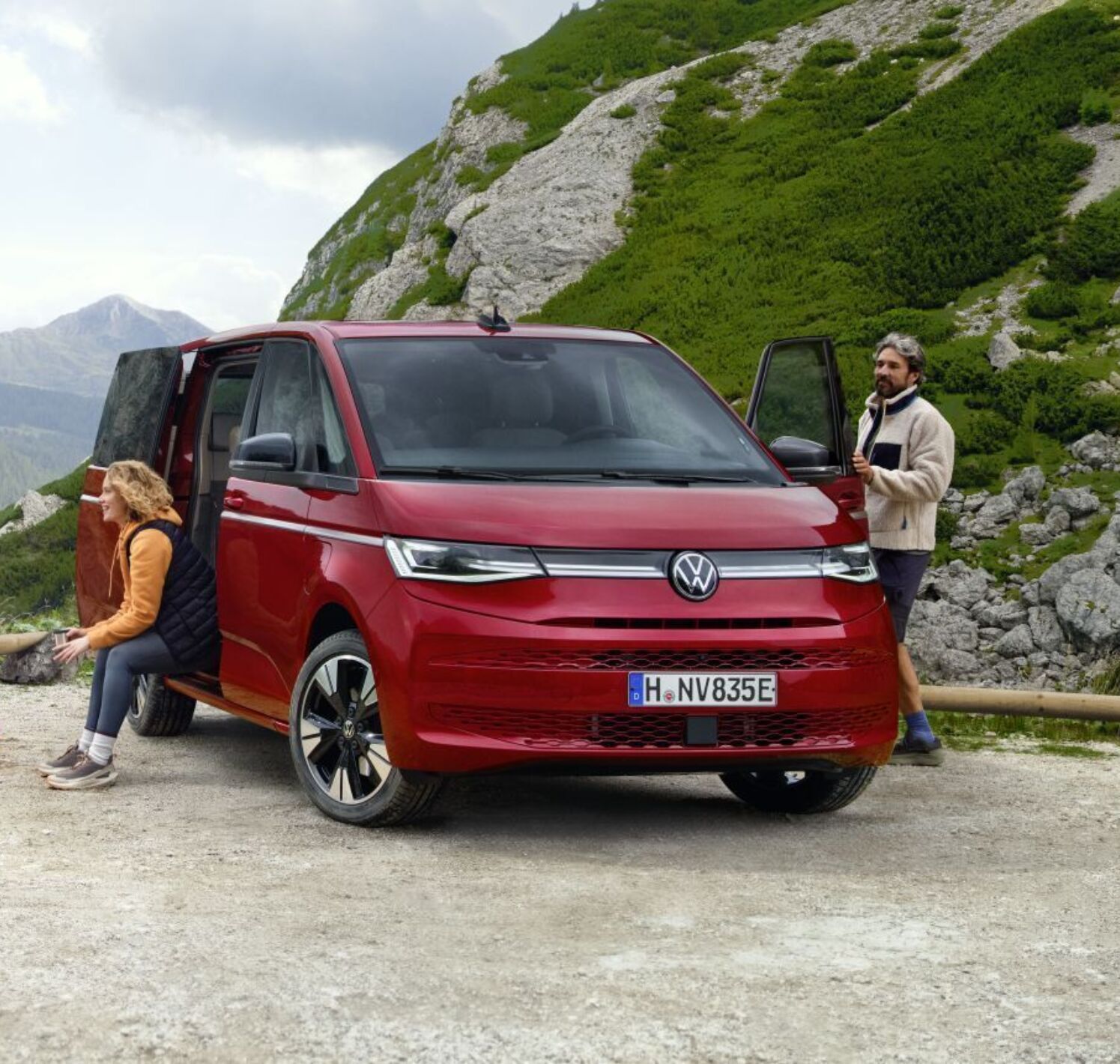 https://autofilter.sk/assets/files/images/multivan-phev/gallery/1730914190-vw-multivan-02_2025-04-10-195846_qymt.jpg - obrazok