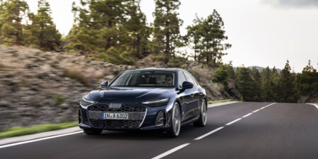 Nový plug-in hybrid Audi A6 zvládne na jedno nabitie viac ako sto kilometrov obrazok