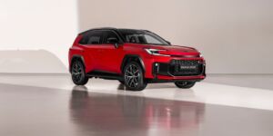 Toyota RAV4 Plug-in Hybrid – výkonné SUV, ktoré zvládne väčšinu jázd bez benzínu obrazok