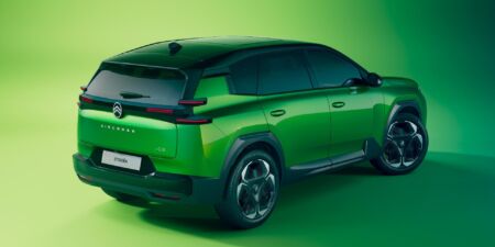 Citroën zverejnil ceny nového C5 Aircross, elektromobil je za cenu plug-in hybridu obrazok