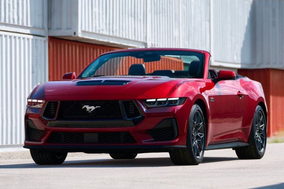 Model - Mustang Convertible