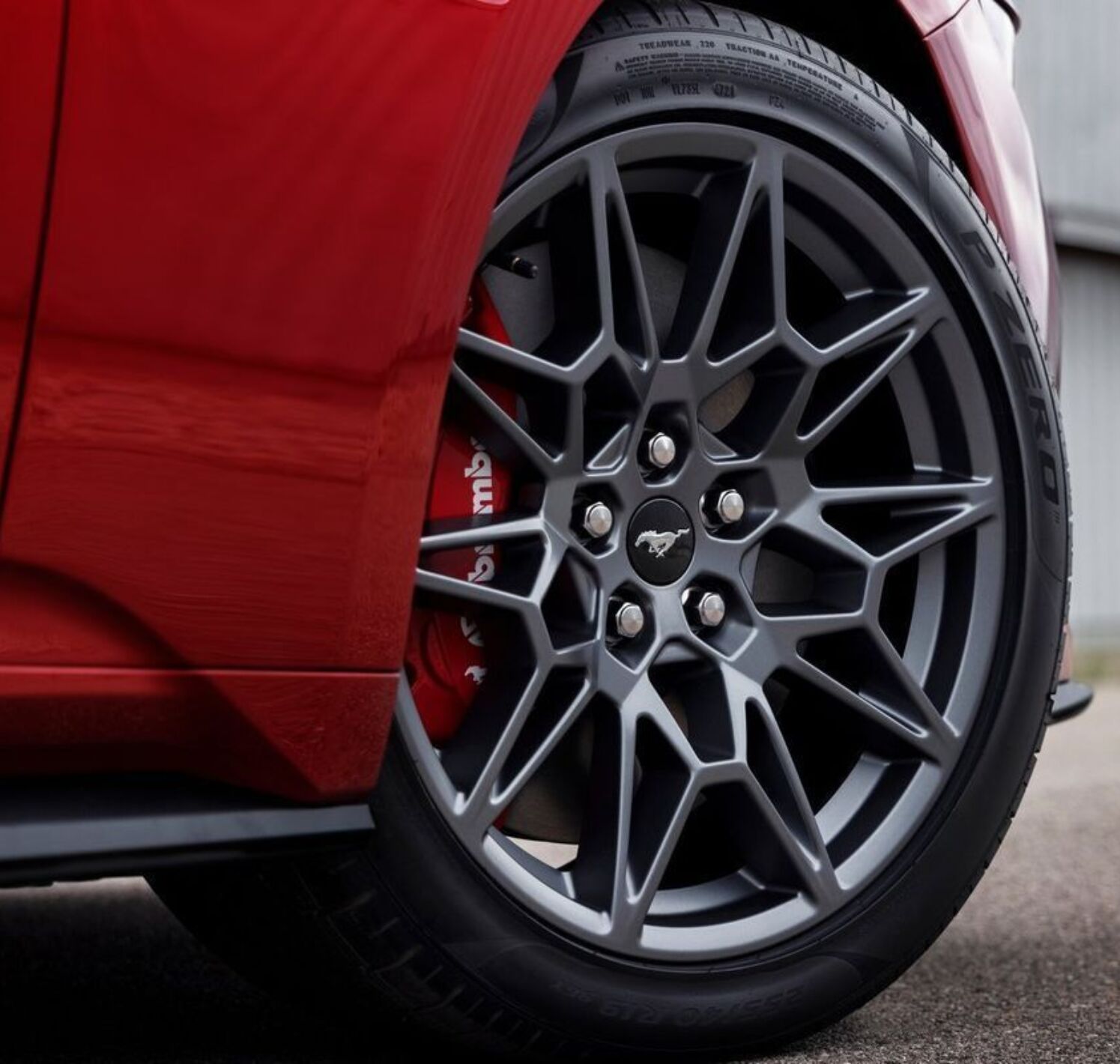 https://autofilter.sk/assets/files/images/novy-mustang-convertible/gallery/Ford-mustang-gt-convertible-2022-galeria_2025-04-10-200411_ezod.jpg - obrazok