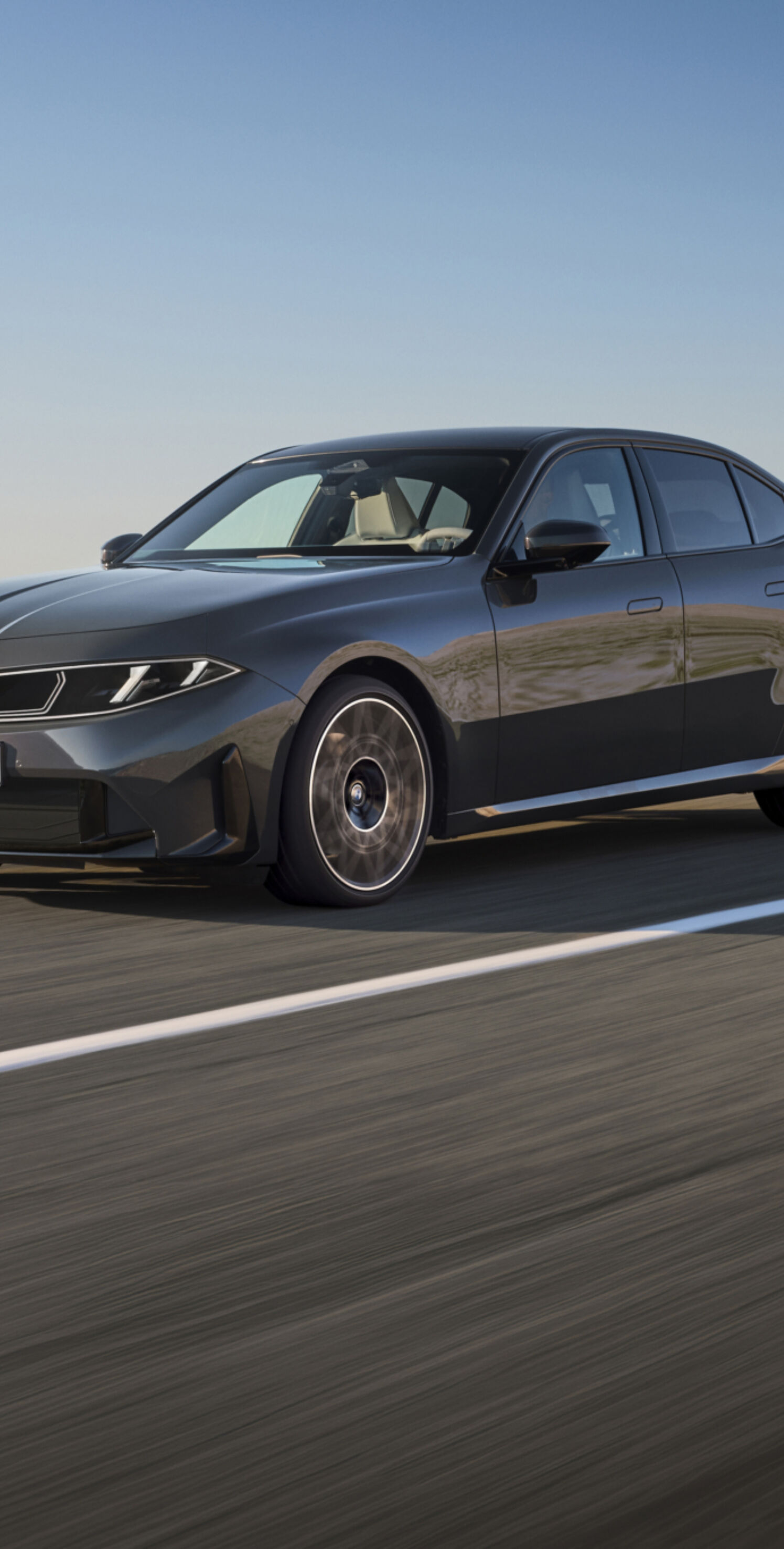 https://autofilter.sk/assets/files/images/novy-rad-3-sedan/gallery/P90657730_highRes_the-new-bmw-320-exte.jpg - obrazok