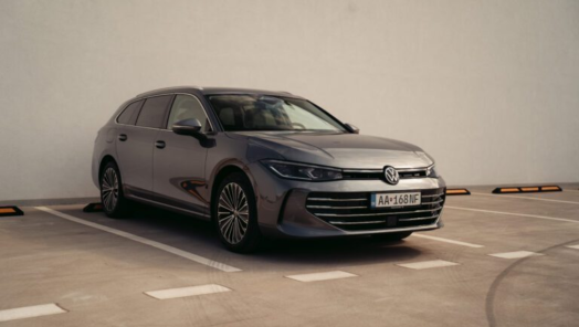 TEST Volkswagen Passat Variant 2,0 TDI – kombi GT obrazok