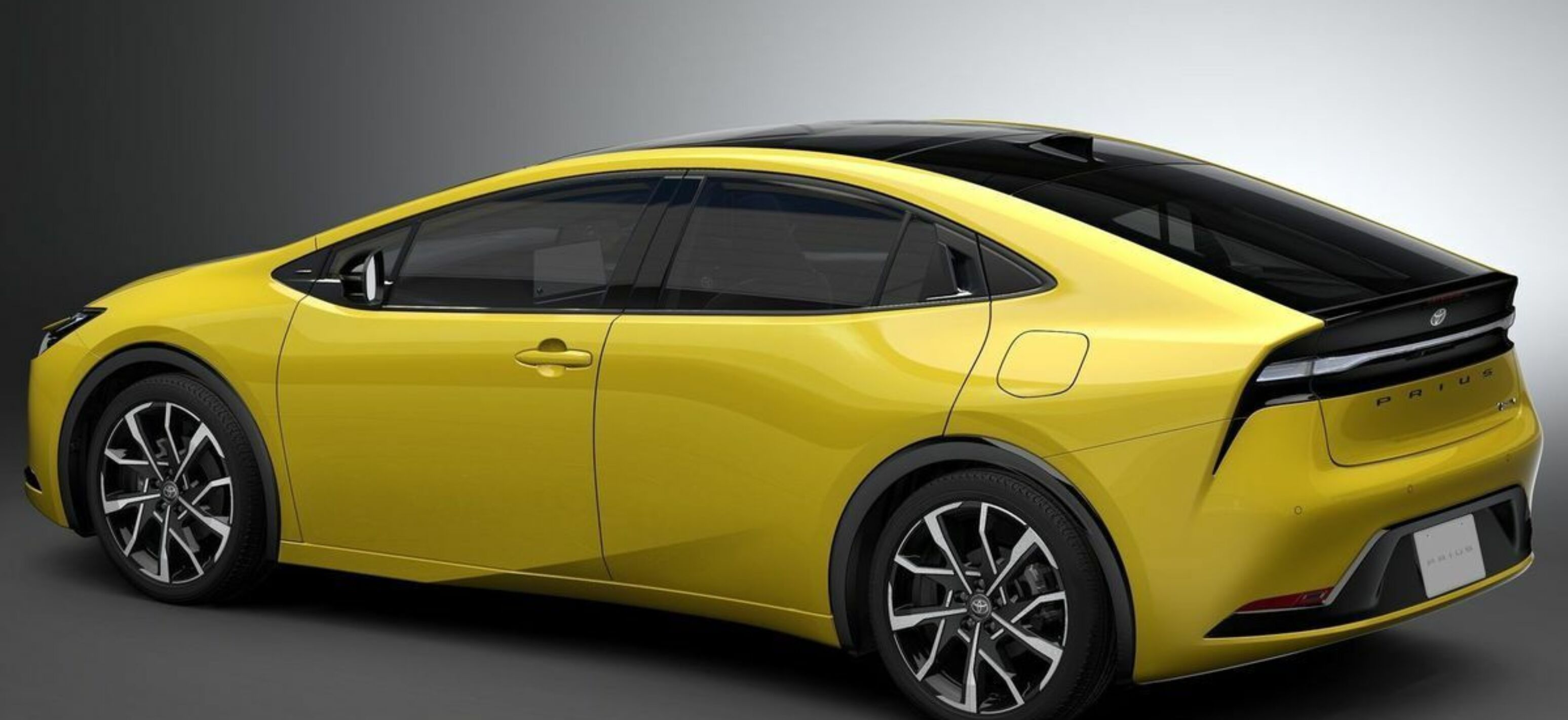 https://autofilter.sk/assets/files/images/prius-phev/gallery/Toyota-prius-2023-15-galeria_2025-04-10-213320_dvvs.jpg - obrazok
