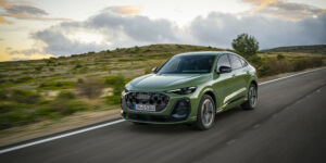 Audi Q5 Sportback – SUV s kupé siluetou a rovnakou technikou obrazok