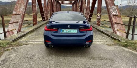 Test I BMW 330e Sedan: Efektívne pre tých, ktorí denne prekonávajú kratšie trasy obrazok