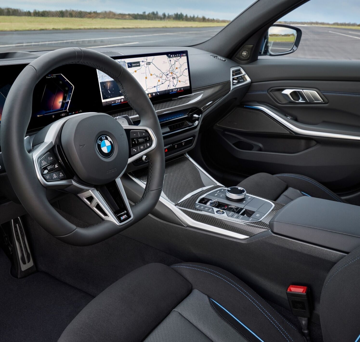 https://autofilter.sk/assets/files/images/rad-3-sedan-phev/gallery/P90549641-low-Res-the-new-bmw-330i-sed_2025-04-10-202934_jscl.jpg - obrazok