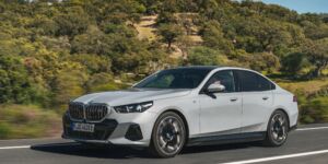 BMW radu 5 Sedan (G60) – moderný biznis sedan, ktorý balansuje medzi komfortom a technológiou obrazok