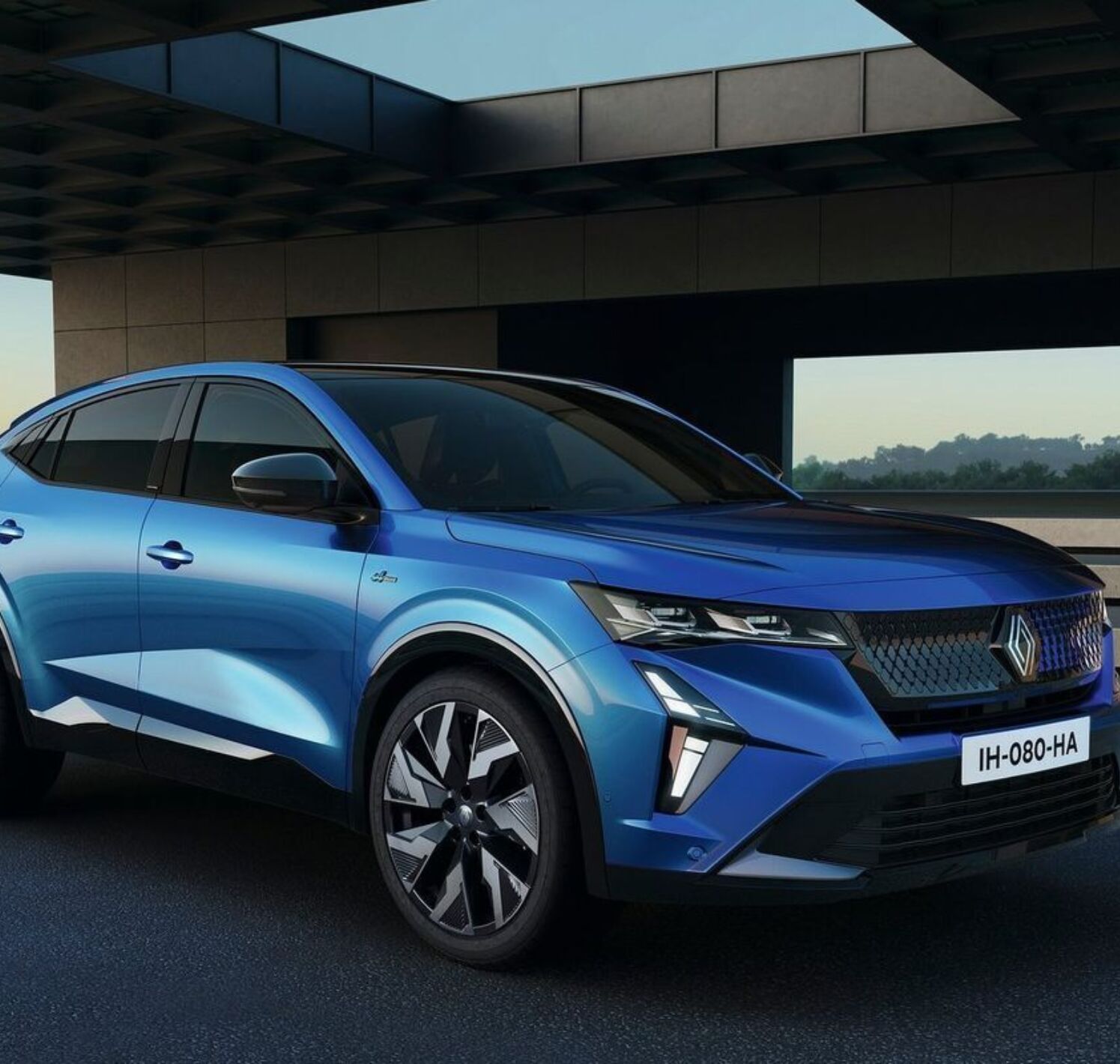 https://autofilter.sk/assets/files/images/rafale-phev/gallery/Renault-rafale-2023-25-galeria_2025-04-10-195500_duuw.jpg - obrazok