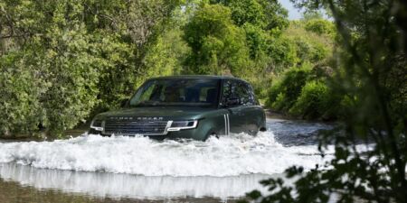 Range Rover Electric: prvý elektrický Range Rover s výkonom 550 koní a dojazdom 600 km obrazok