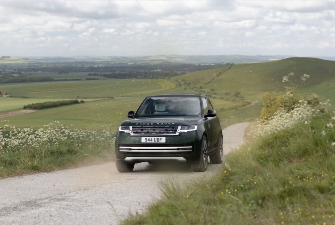 Model - Range Rover Electric Long