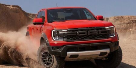 Ford Ranger Raptor je terénny špecialista, ktorý uprednostňuje zážitok pred pracovnou kapacitou obrazok