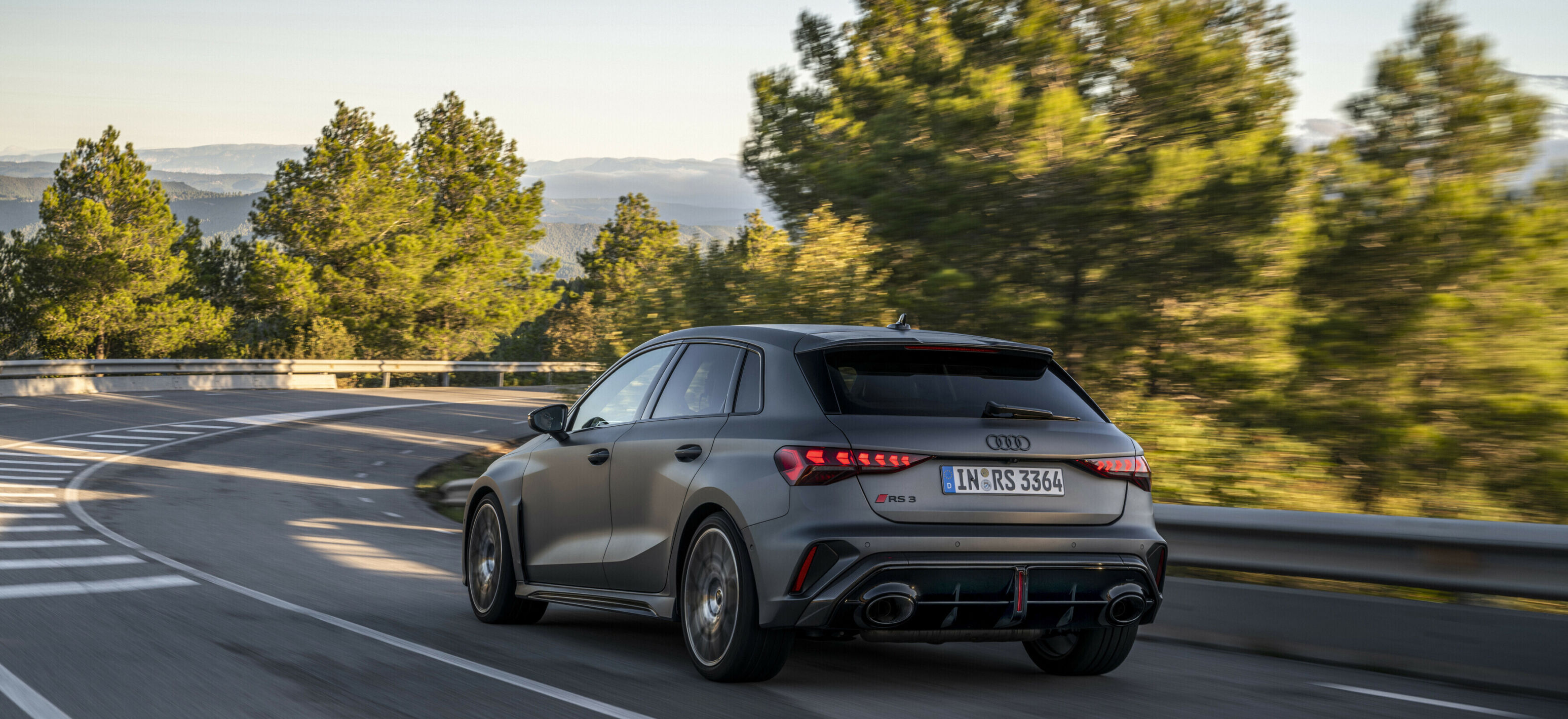 https://autofilter.sk/assets/files/images/rs3-sportback/gallery/A244477-medium_2025-04-10-201555_njfh.jpg - obrazok