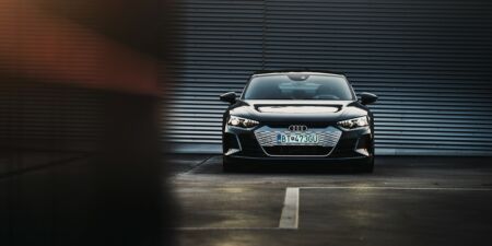 Nepotrebuješ V8 a zvuk, aby bola zábava. Test Audi e-tron GT odhalil recept športových elektromobilov obrazok