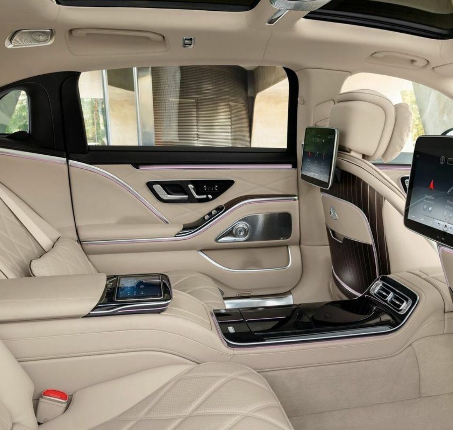 https://autofilter.sk/assets/files/images/s-maybach-phev/gallery/Mercedes-maybach-s-2021-03-galeria_2025-04-10-210608_equw.jpg - obrazok