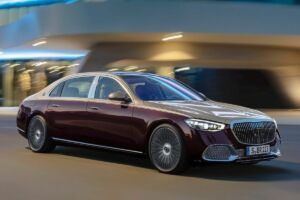 Mercedes-Maybach Triedy S – salón v tichu pre dvoch pasažierov