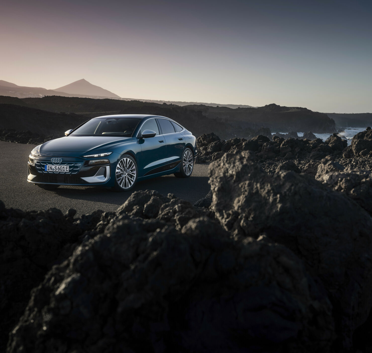 https://autofilter.sk/assets/files/images/s6-sportback-e-tron/gallery/A243260-medium_2025-04-10-202441_qojt.jpg - obrazok