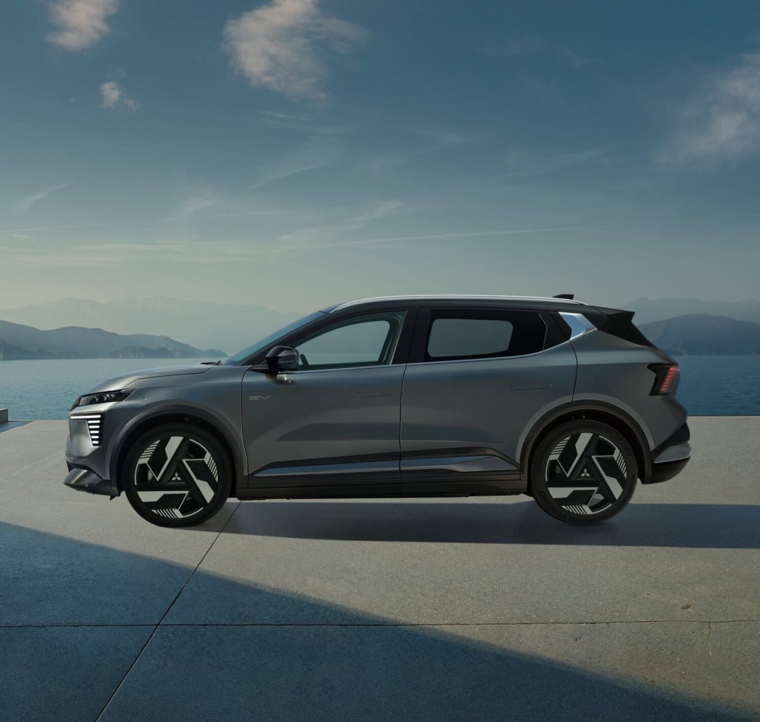 https://autofilter.sk/assets/files/images/scenic-e-tec/gallery/5792-large-Eclipse-Cross_008.jpg - obrazok