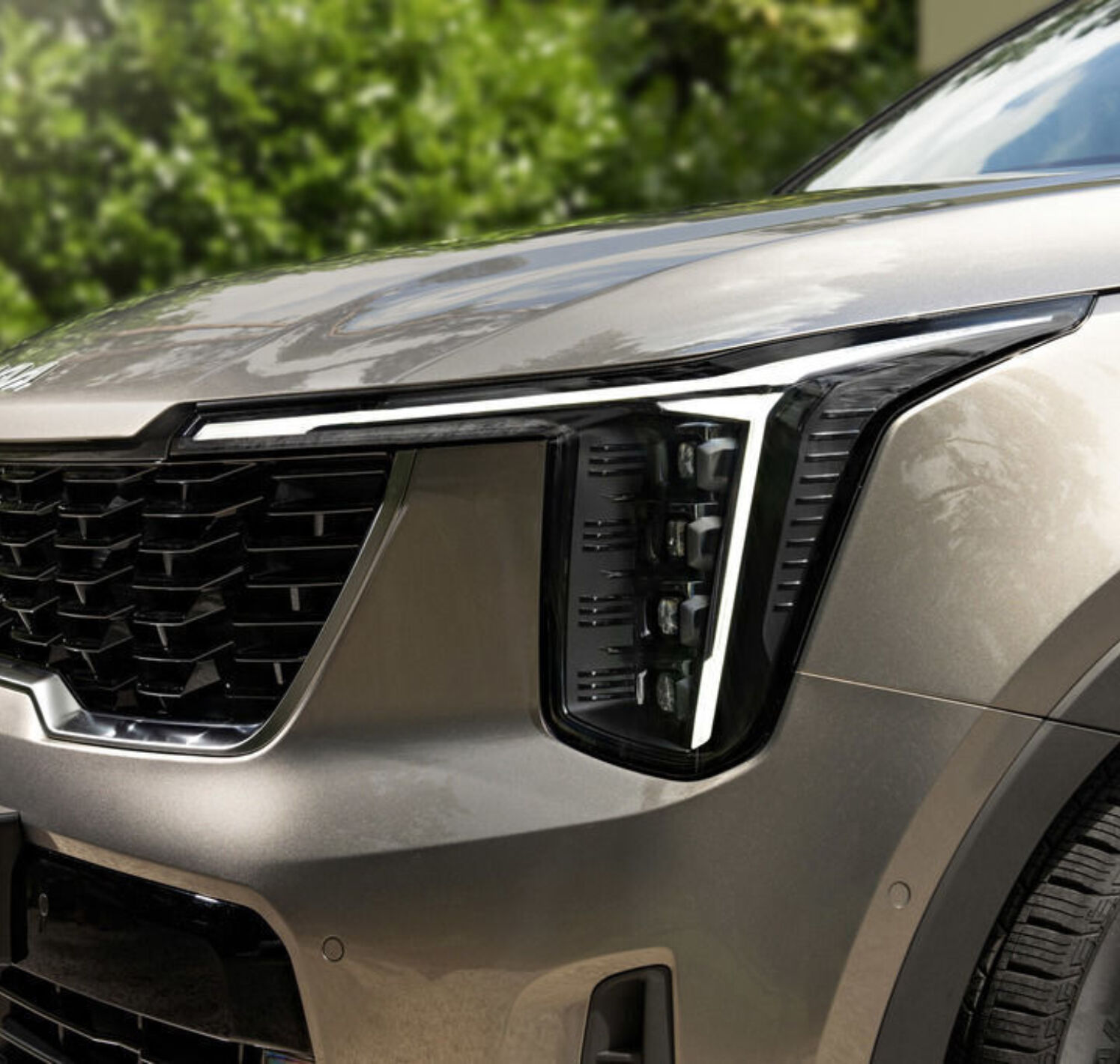 https://autofilter.sk/assets/files/images/sorento/gallery/Content-kia-sorento-pe-my24-highres-detail-1-007_2025-04-10-200553_vrnt.jpg - obrazok