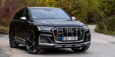 TEST AUDI SQ7 TFSI: TÉMĚŘ BEZ CHYBIČKY obrazok