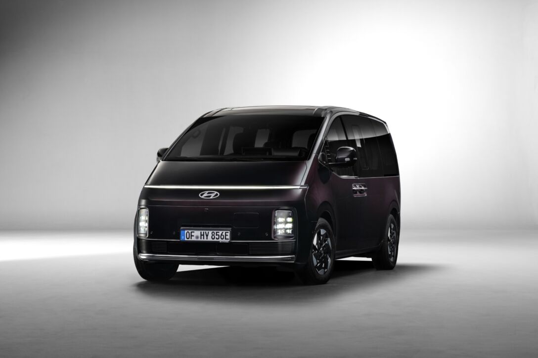 Model - STARIA Electric