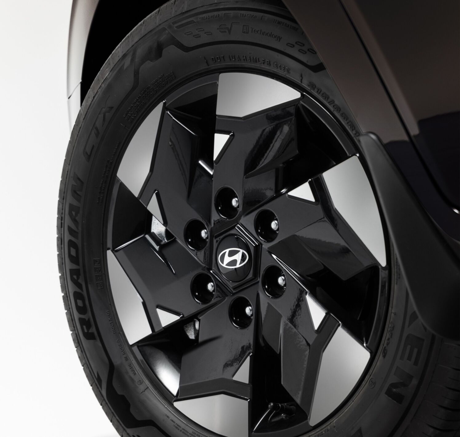 https://autofilter.sk/assets/files/images/staria-electric/gallery/hyundai-staria-electric-0126-details-06_jpg_bfc_off.jpg - obrazok