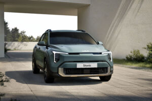 Kia Stonic – mestský crossover s moderným základom a silnou technikou 1.0 T-GDi